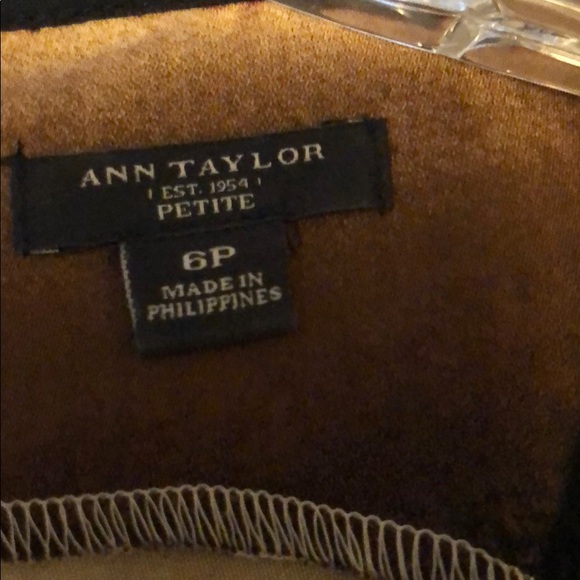 Ann Taylor woman dress. - Picture 6 of 7